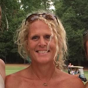 Meet your Posher, Renee